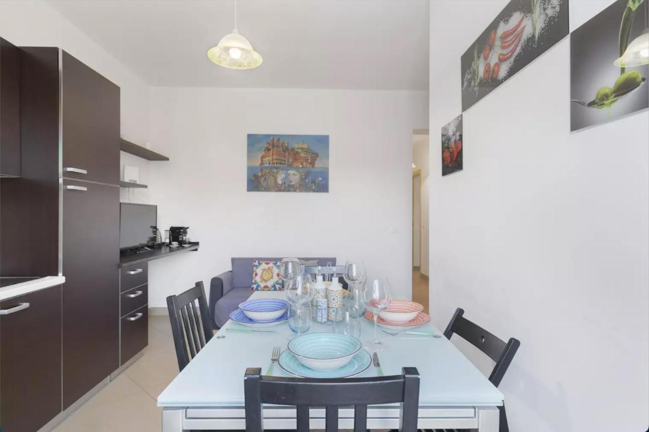 Balarmuh Apartment Palermo Bagian luar foto